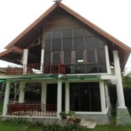 Nasta Inn Trawas Luaran gambar