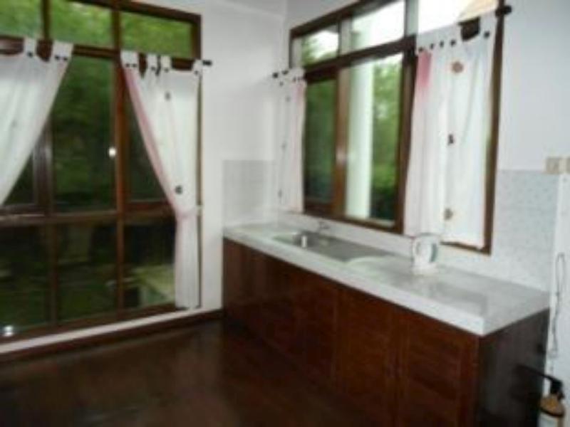 Nasta Inn Trawas Luaran gambar